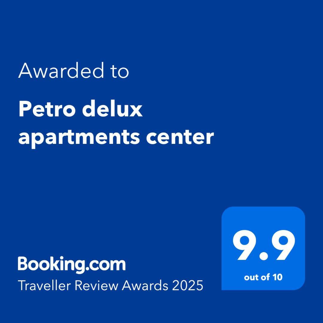 Petro Delux Apartments Center Kaunas Luaran gambar