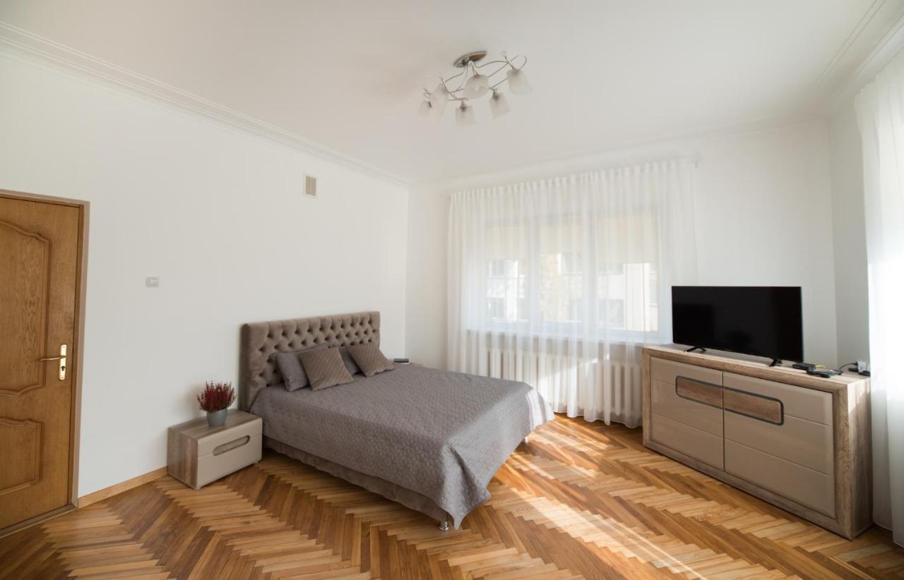 Petro Delux Apartments Center Kaunas Luaran gambar